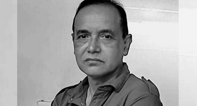 19676328_192