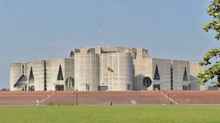 Parlament-2opy-6787e761af464