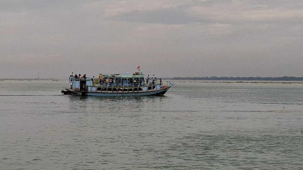 Rajbari-Ferighat