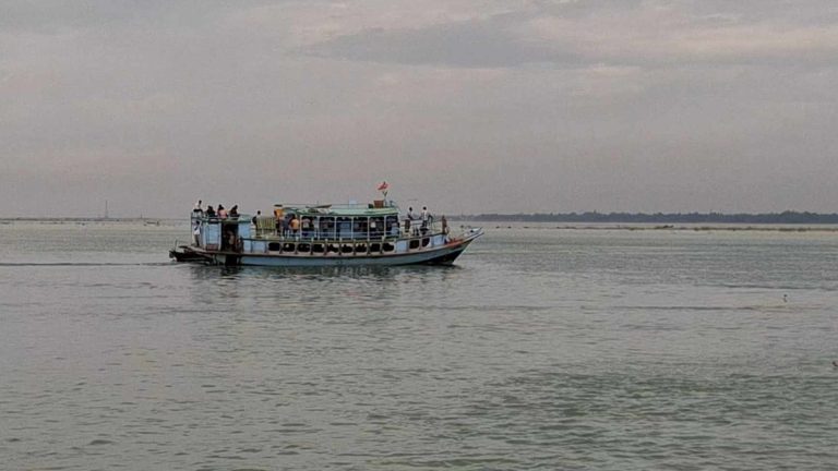 Rajbari-Ferighat