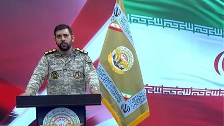 Iran-Ask-to-leave-pic