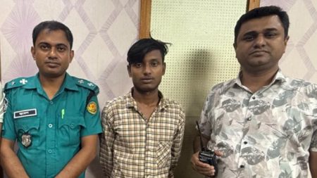 Police2-2507160800
