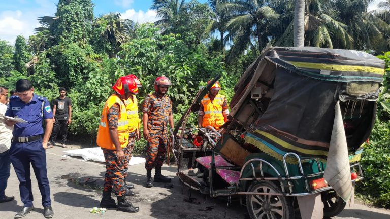 Khulna-accident (1)