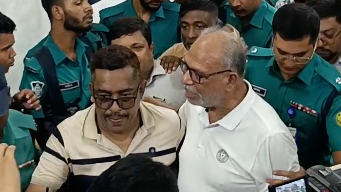 Latif-Siddiki-2508280648